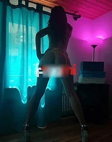 Desiree - Zürich VIP Escort Bayan