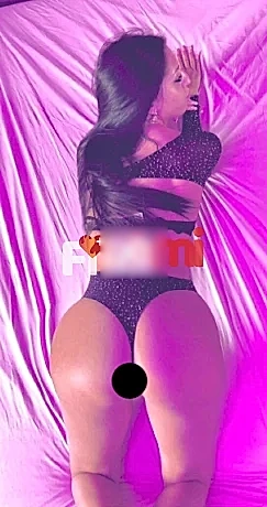 Jasmin - Zürich VIP Escort Bayan